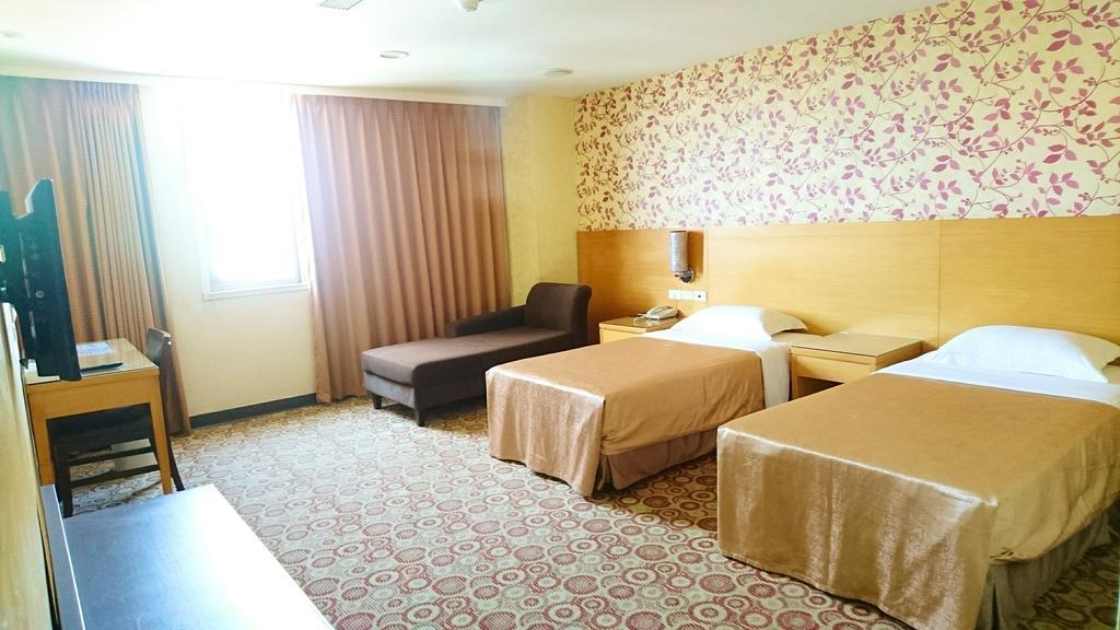 Metropolis Hotel Taojüan Kültér fotó