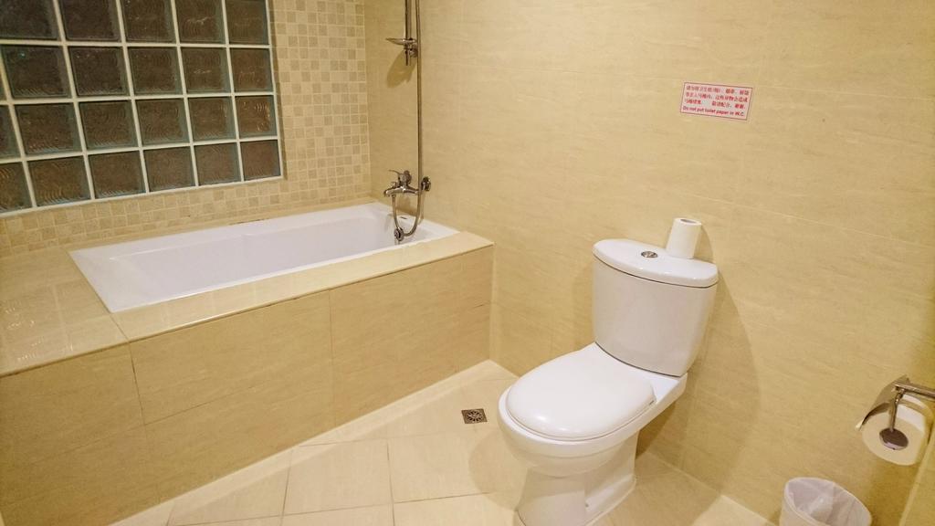 Metropolis Hotel Taojüan Kültér fotó